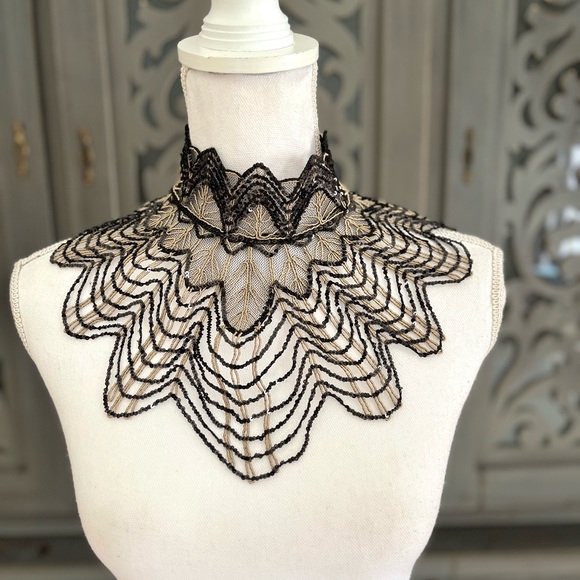 Anne Fontaine Accessories - Anne Fontaine Fabie Collar back beige